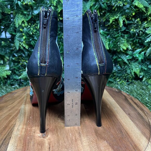 SCARLET Bootie Women 40 US 9 Black Hand Made Embroidered Floral Ankle Shoes 1980 - Picture 8 of 11